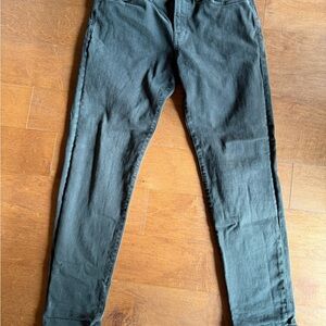 Madewell Men's Relaxed Taper Garment Dyed Jeans 33 x 34 (barely worn) Dark Green
